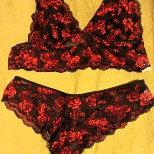 SHEIN Black & Red Rose Print Lace 2-Piece Lingerie Set - Panties & Bralette 4XL
